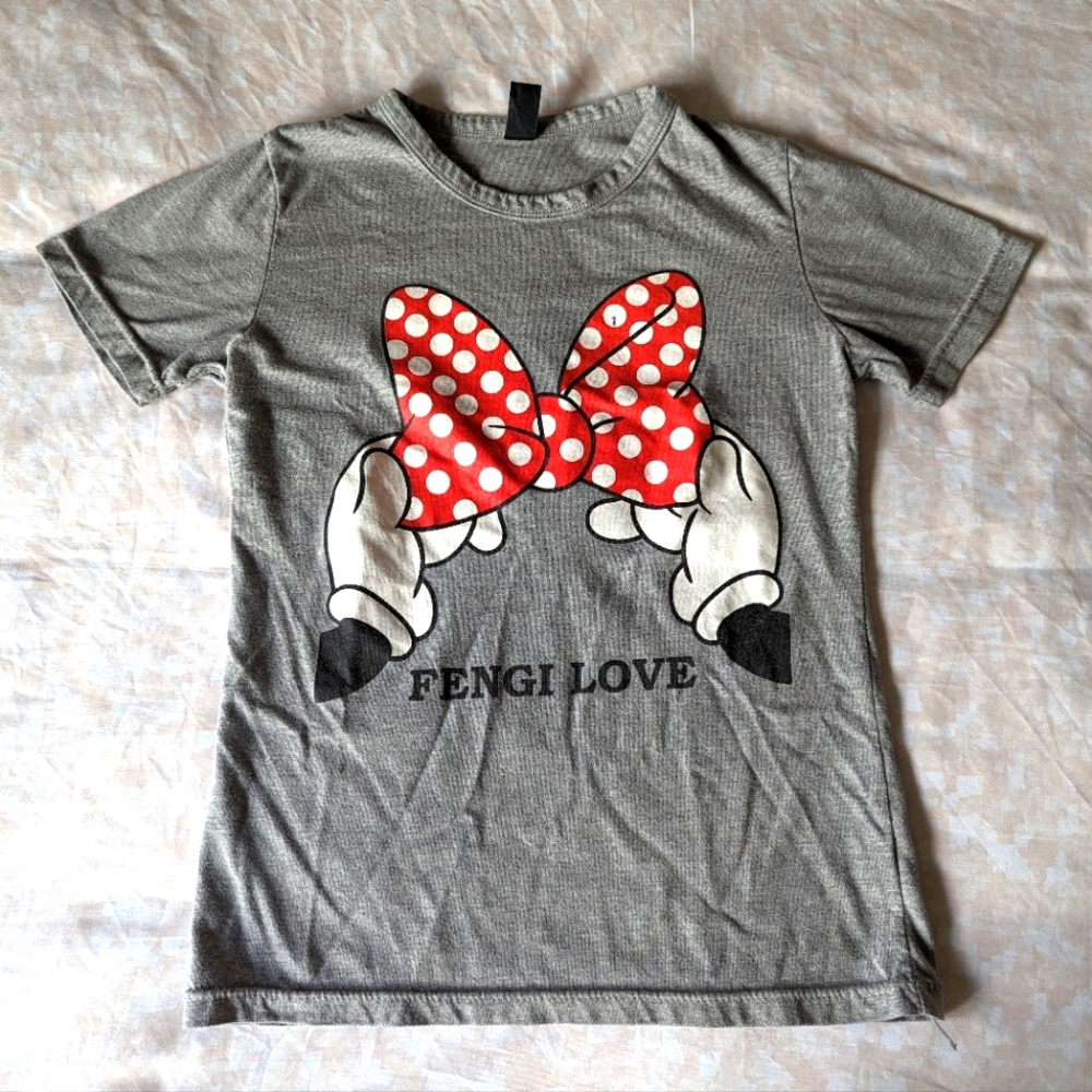 Kids t-shirt size S